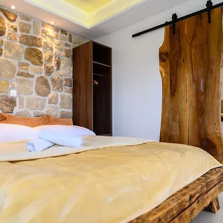 Luxurious Rejo Villa Vrlika