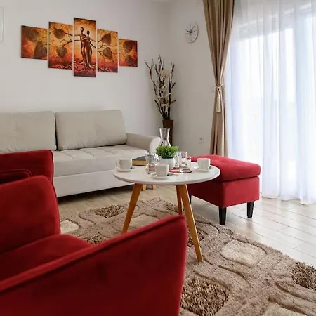 Luxurious Rejo Villa