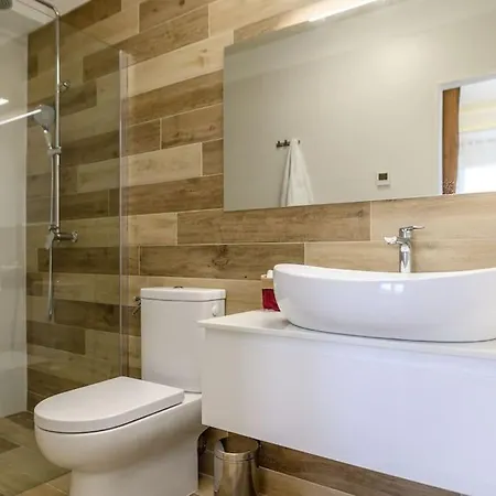 Luxurious Rejo Villa Vrlika